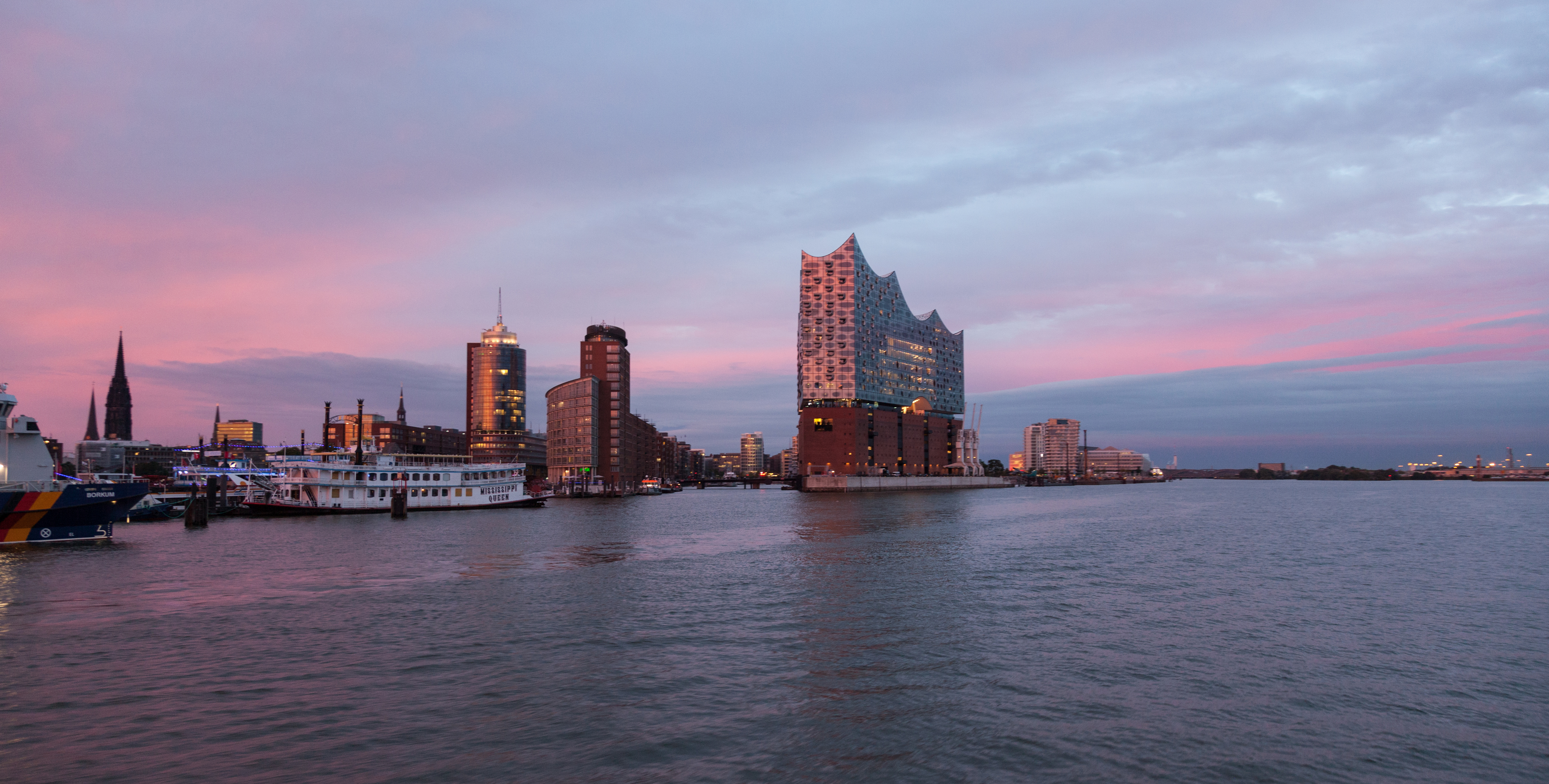 Image 3. Elbe Philharmonic Hall (Elbphilharmonie) in sunset.